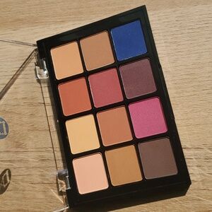 NWOB - VISEART Professional Eyeshadow Palette VPE14 Neutral Mattes MILIEU NEW